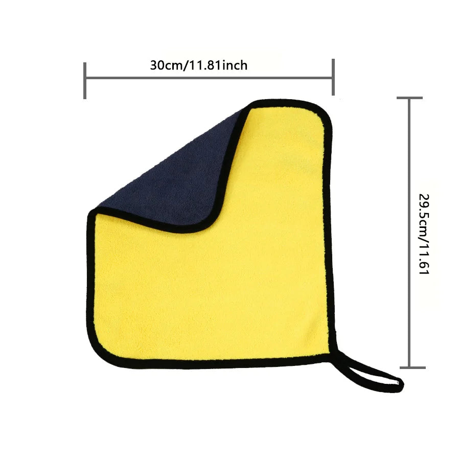Yellow and black microfiber car cleaning cloth with dimensions measuring 30 centimetres by 29.5 centimetres.
